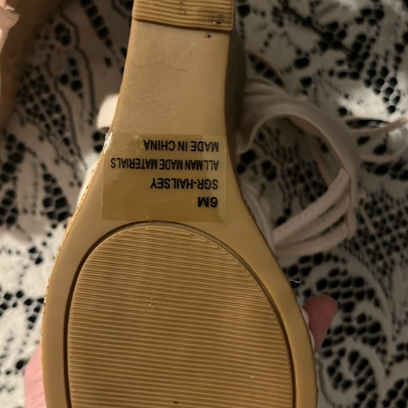 Size 6 bought Elvis Presley producer family - Picture 2 of 3